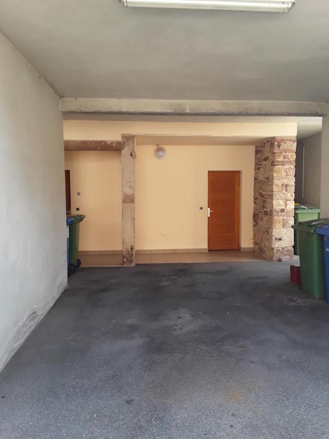 Le Repaire Des Hirondelles - Le Colombage Villa Scharrachbergheim-Irmstett Exteriör bild